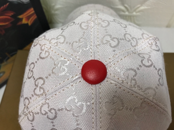 ブランド帽子内部構造